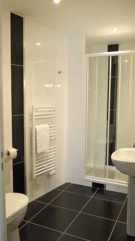 נבר Hotel De Cleves מראה חיצוני תמונה