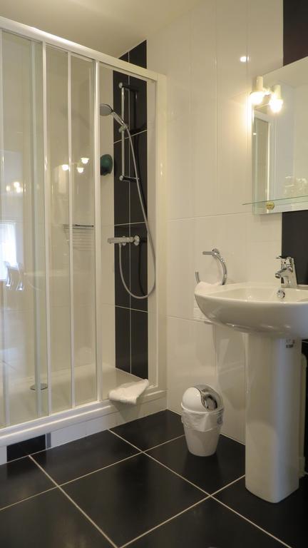 נבר Hotel De Cleves מראה חיצוני תמונה